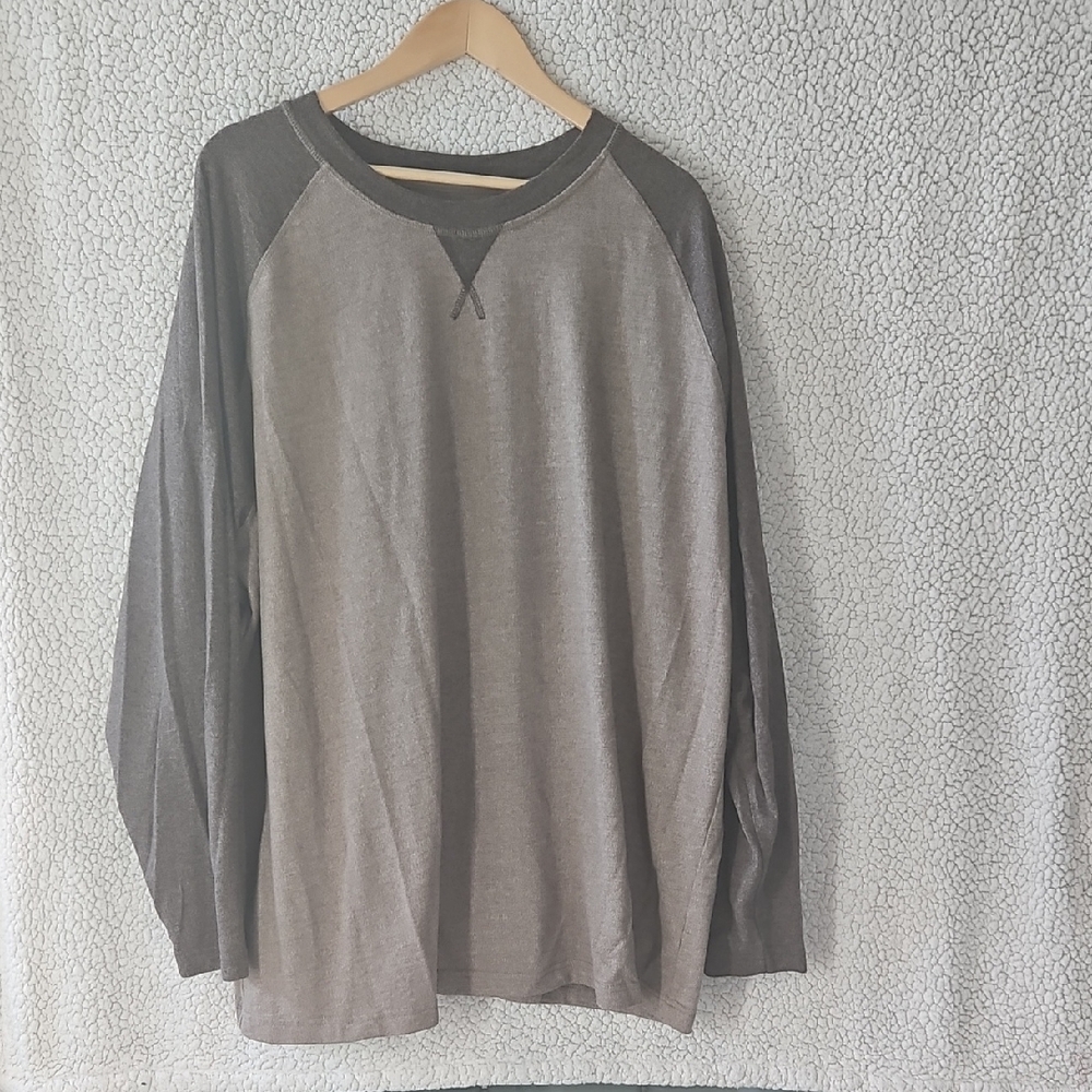 .Eddie Bauer Long Sleeve Raglan Tee Gray and Brown
